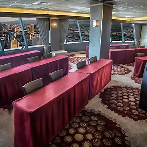 The Strat Hotel, Casino & Tower Курортный комплекс